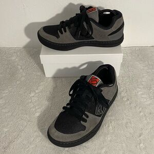 Adidas Five Ten Freerider Mountain Bike Shoes Men’s Size 10 Gray Black